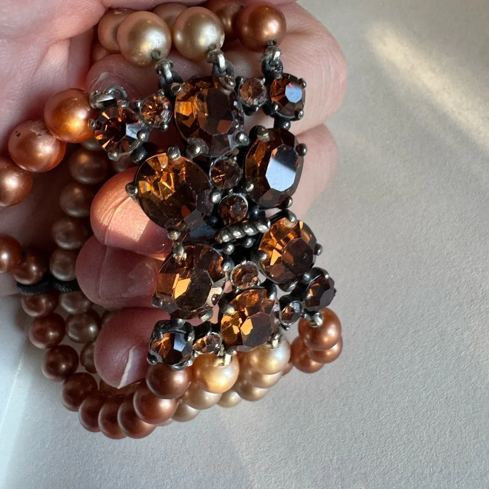 Schiarparelli Elegant Brown and Cream Faux Pearl Beaded Vintage Bracelet 6.75